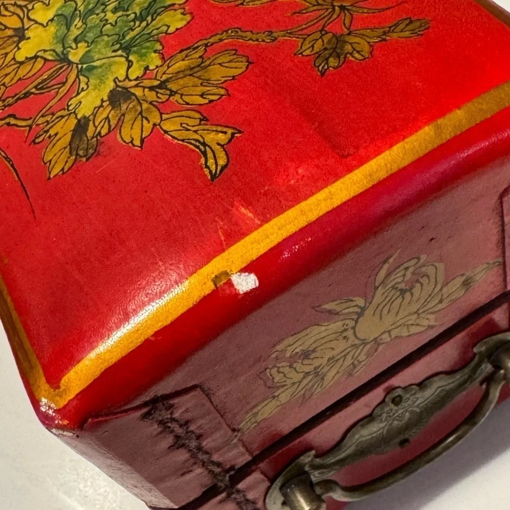 Chinese Jewelry Pillow Box